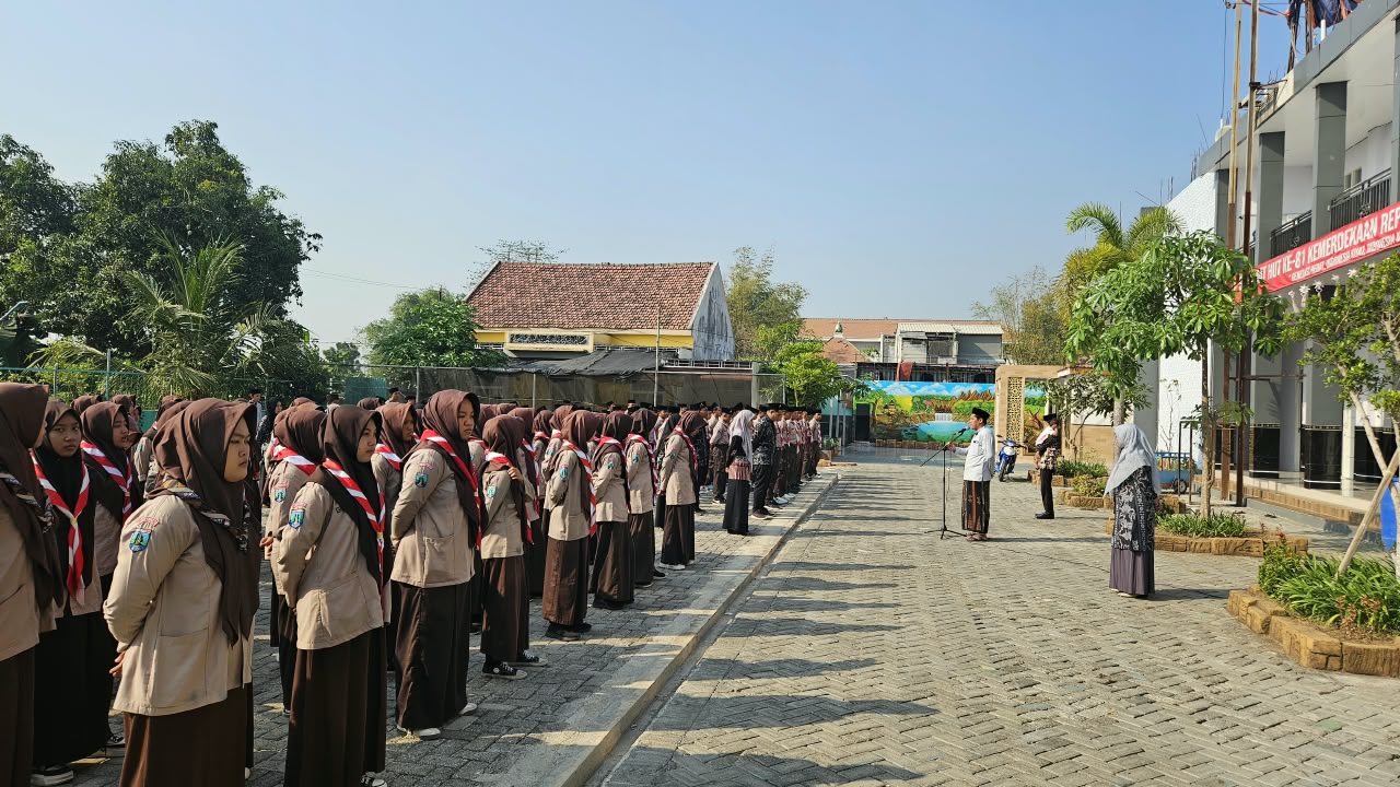 Morning Spirit Pesantren Modern Al Aly: Membawa Bekal Kedisiplinan Santri ke Tengah Keluarga